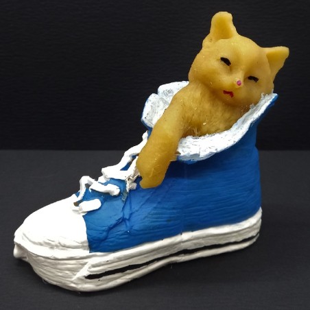 Figurine chat et chaussure en cire d'abeille