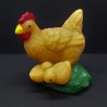 Figurine poule et poussins