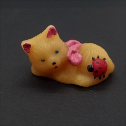 Figurine chat nœud papillon...