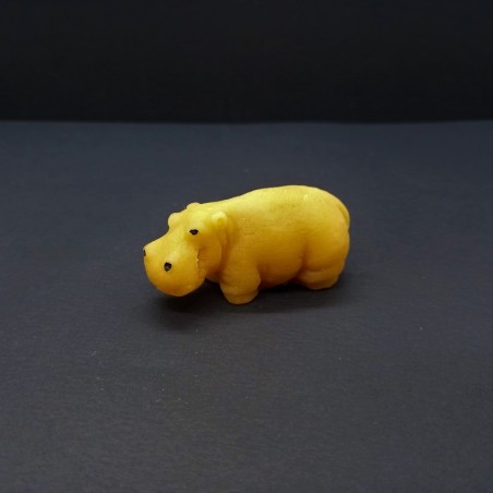 Figurine hippopotame en cire d'abeille