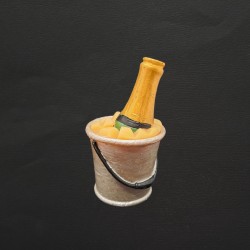 Figurine seau à champagne en cire d'abeille