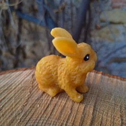 Figurine petit lapin en cire d'abeille